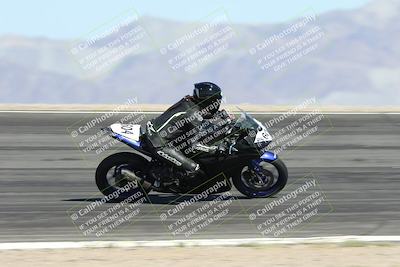 media/May-10-2025-Race Pace (Sat) [[db32fef2da]]/Vested/3-Bowl Set 1 (9am)/